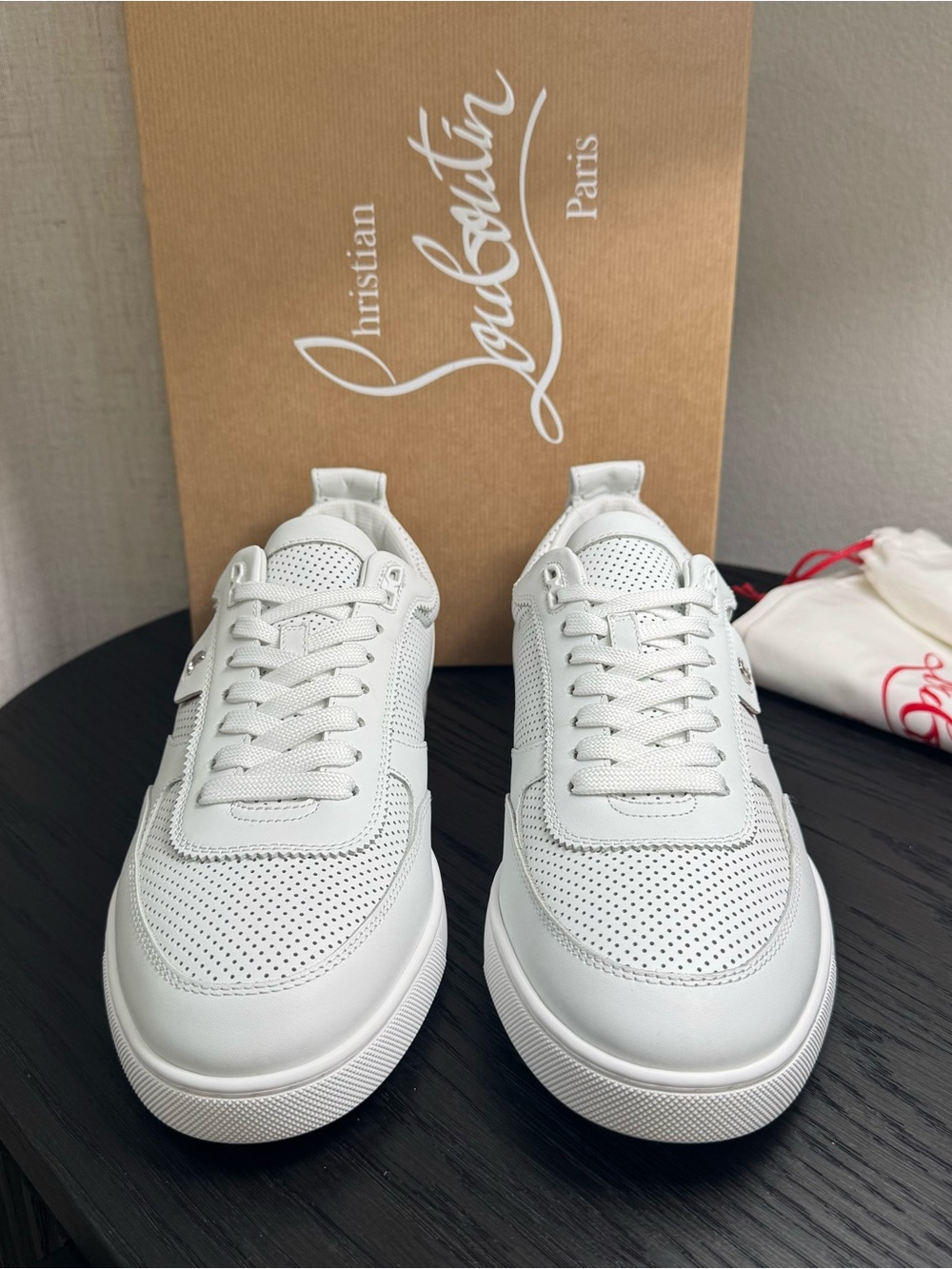 Christian Louboutin Tutti Rui Sneakers Leather White - Picture 2 of 8